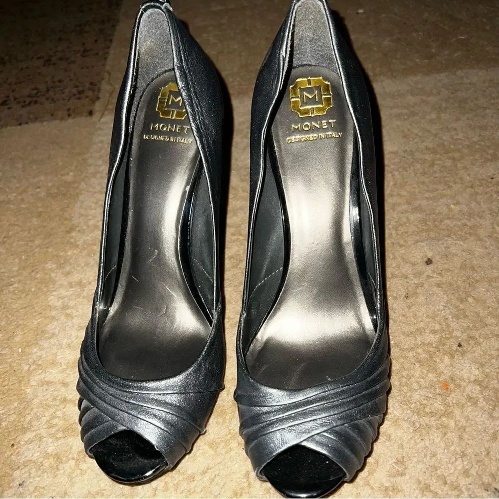 Monet shoe  